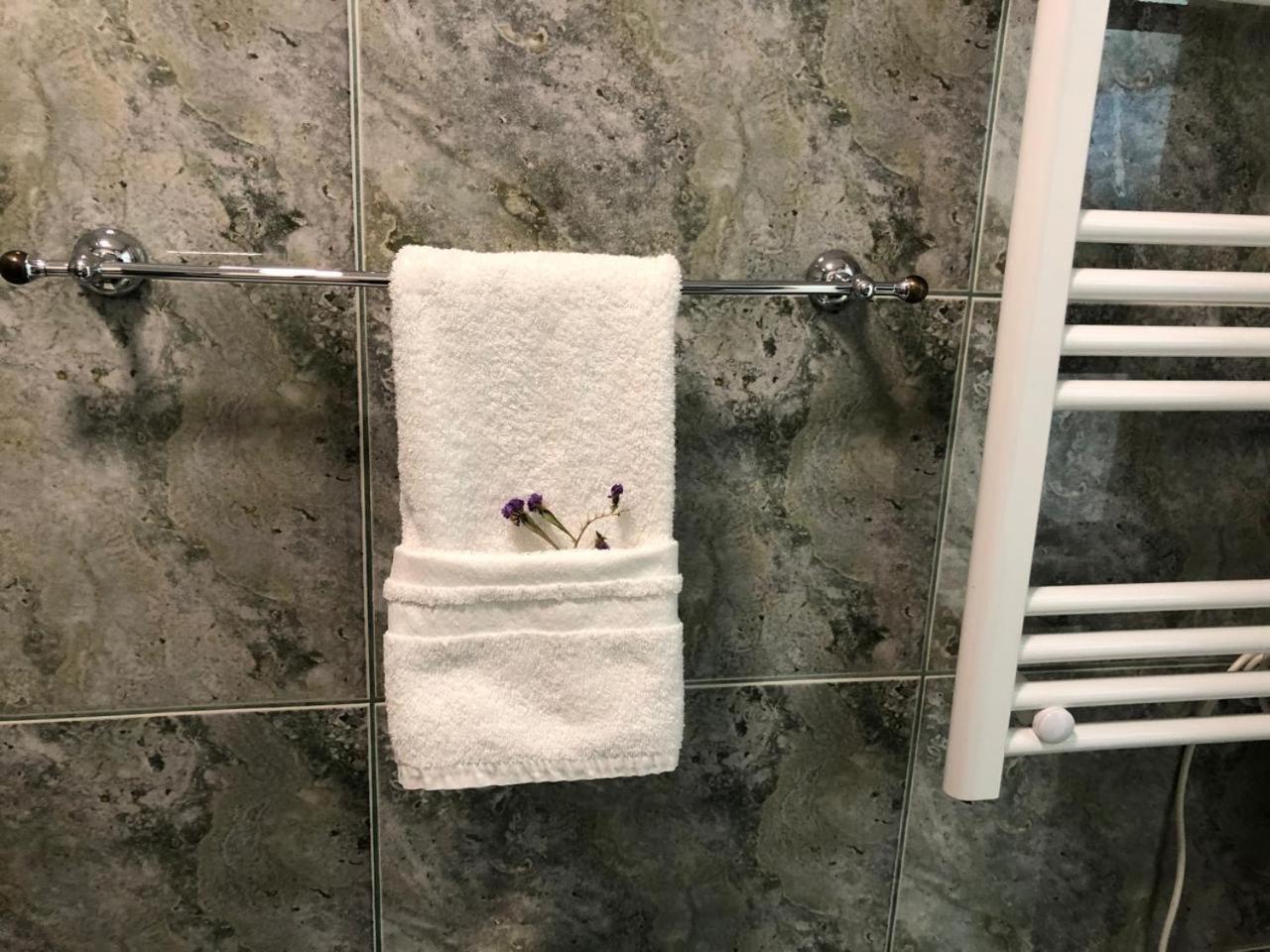 Comfort Apartment In City Center Tirana Zewnętrze zdjęcie